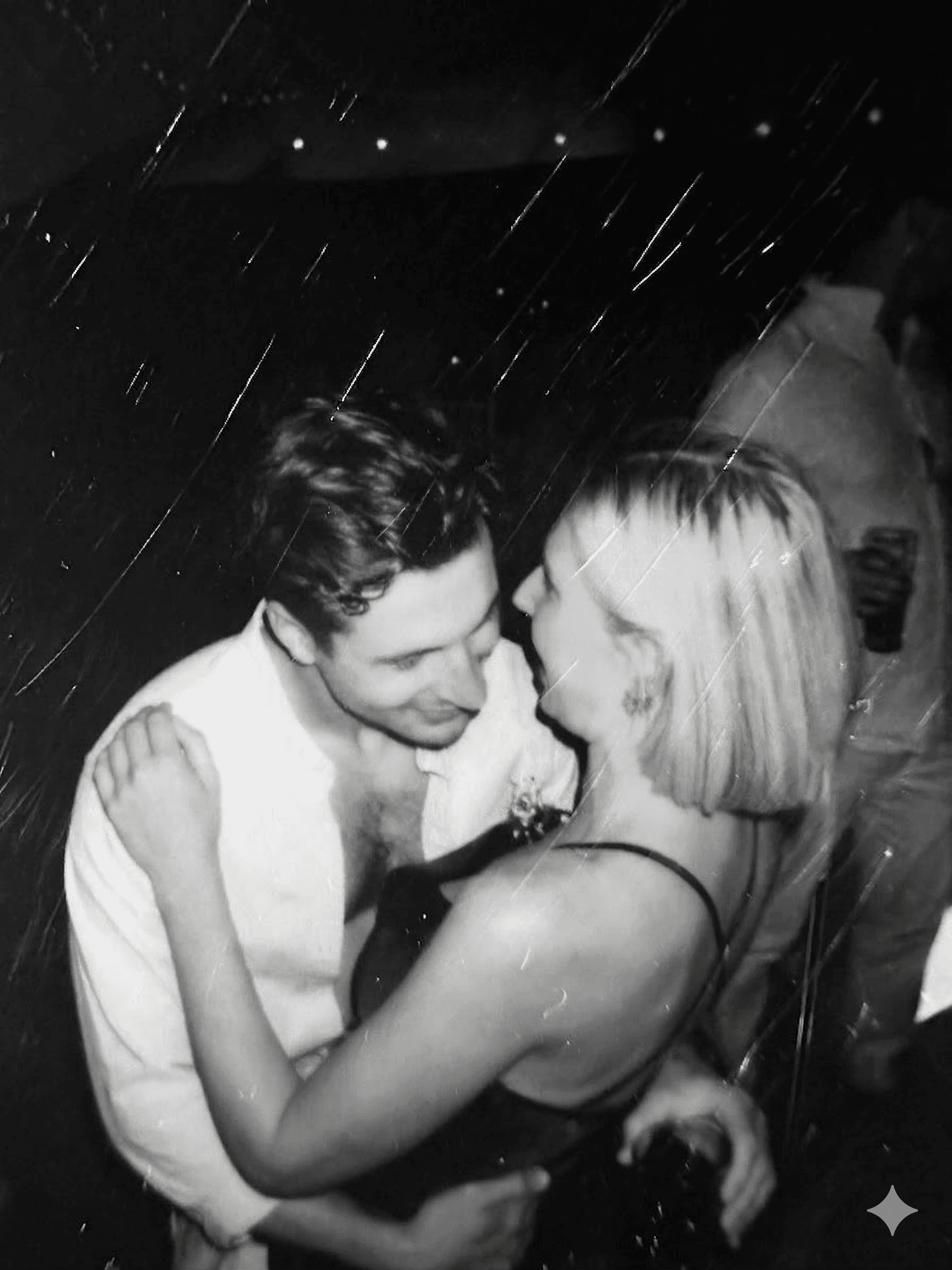 Wayne and Chloé in the rain